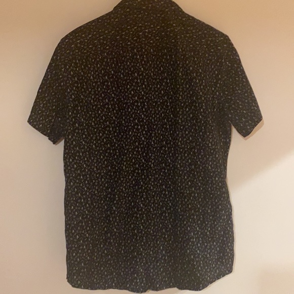 Armani Exchange button down size L - Picture 5 of 7